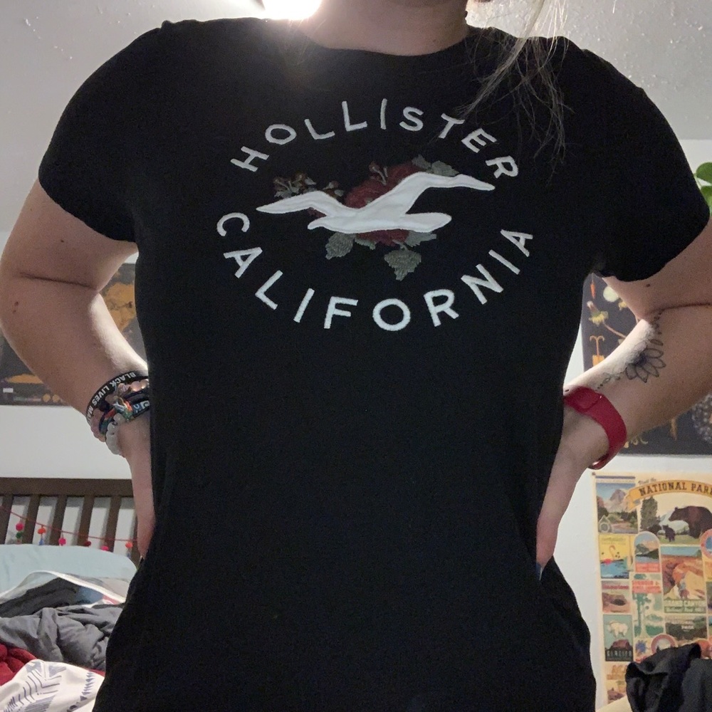 Hollister T-Shirt